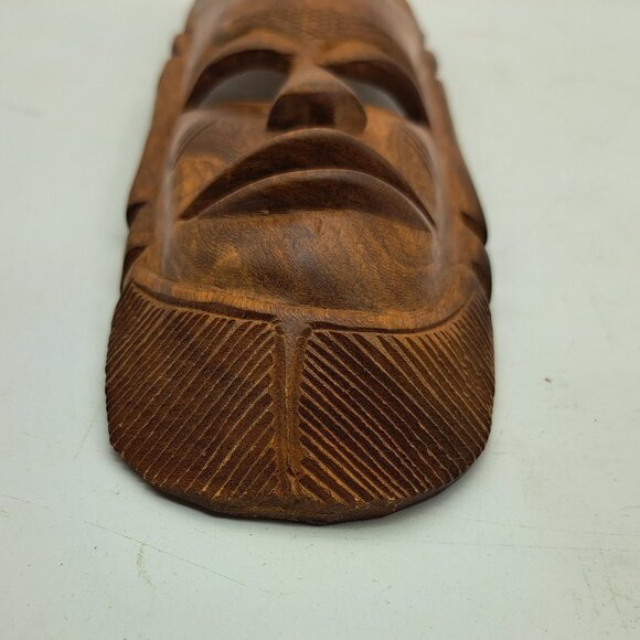 Wood Indonesian Tribal Mask - Picture 11 of 11